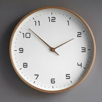 NORDICTIMBER – Horloge murale moderne en bois massif marron et crème