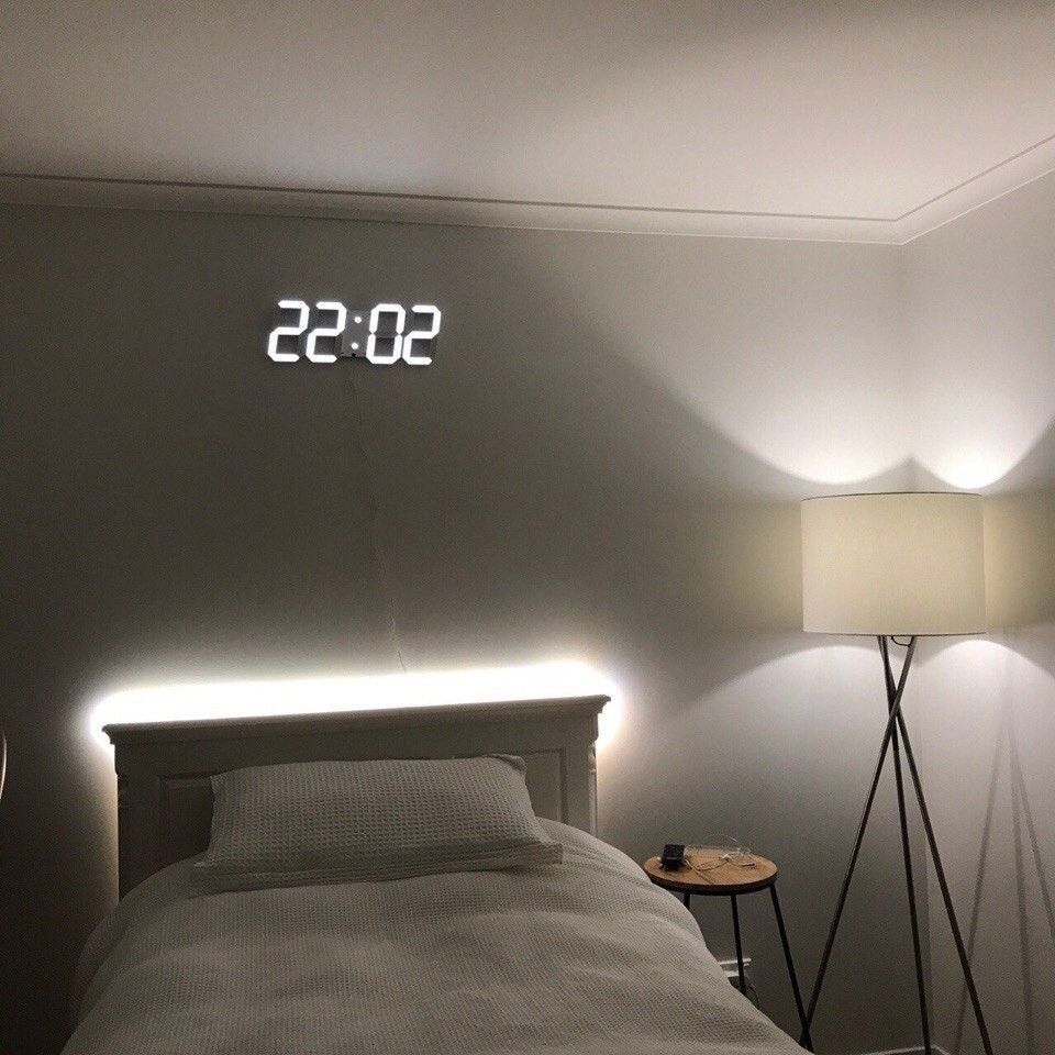 Olvoria | Digital 3D LED Wall Clock – Modern Design with Dimming Function and Optimal Visibility
