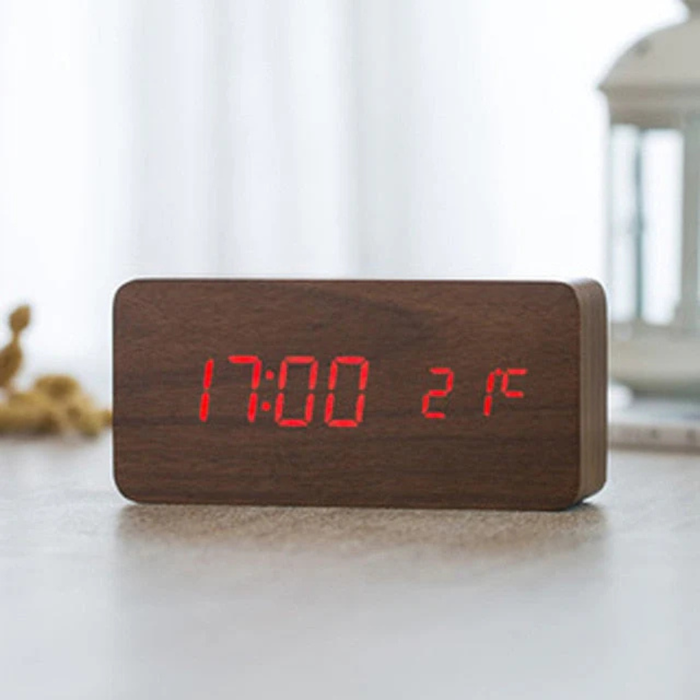 Olvoria | Digital LED Alarm Clock with Wood Look and Temperature