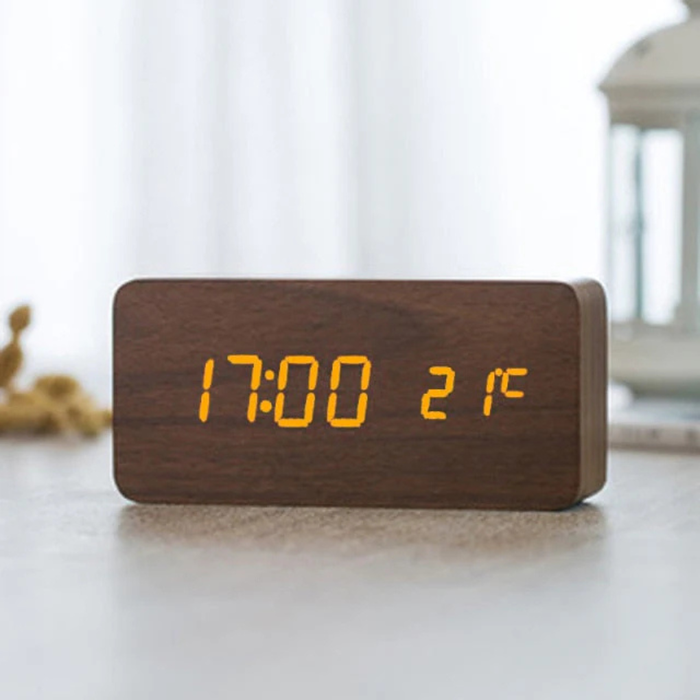 Olvoria | Digital LED Alarm Clock with Wood Look and Temperature