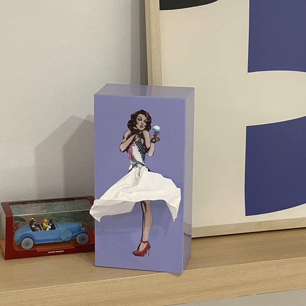 Olvoria | Flying Skirt Tissue Box