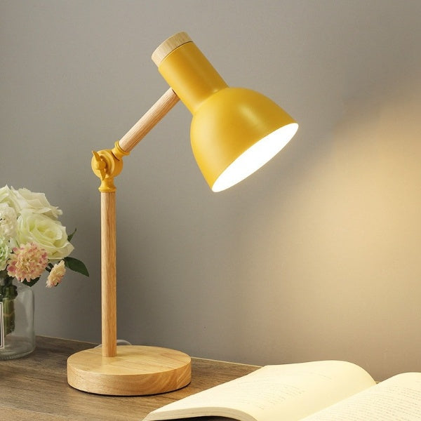 Olvoria | LED Desk Lamp | Nordic Wood Design