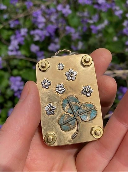 Olvoria | Mini Flower Press | Compact Botanical Keepsake Maker | Portable Craft Tool