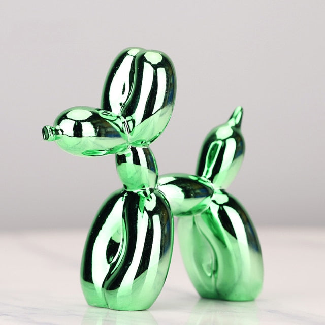 Olvoria – Modern Balloon Dog Sculpture with Metallic Surface