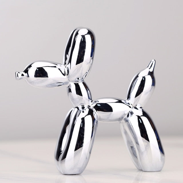 Olvoria – Modern Balloon Dog Sculpture with Metallic Surface