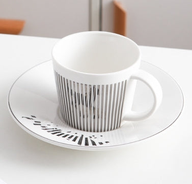 Olvoria | Moving Reflection Creative Coffee Cup Mirror Reflection Coffee Mug