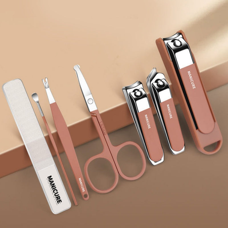 Olvoria | Portable 7-piece manicure set with nail clippers
