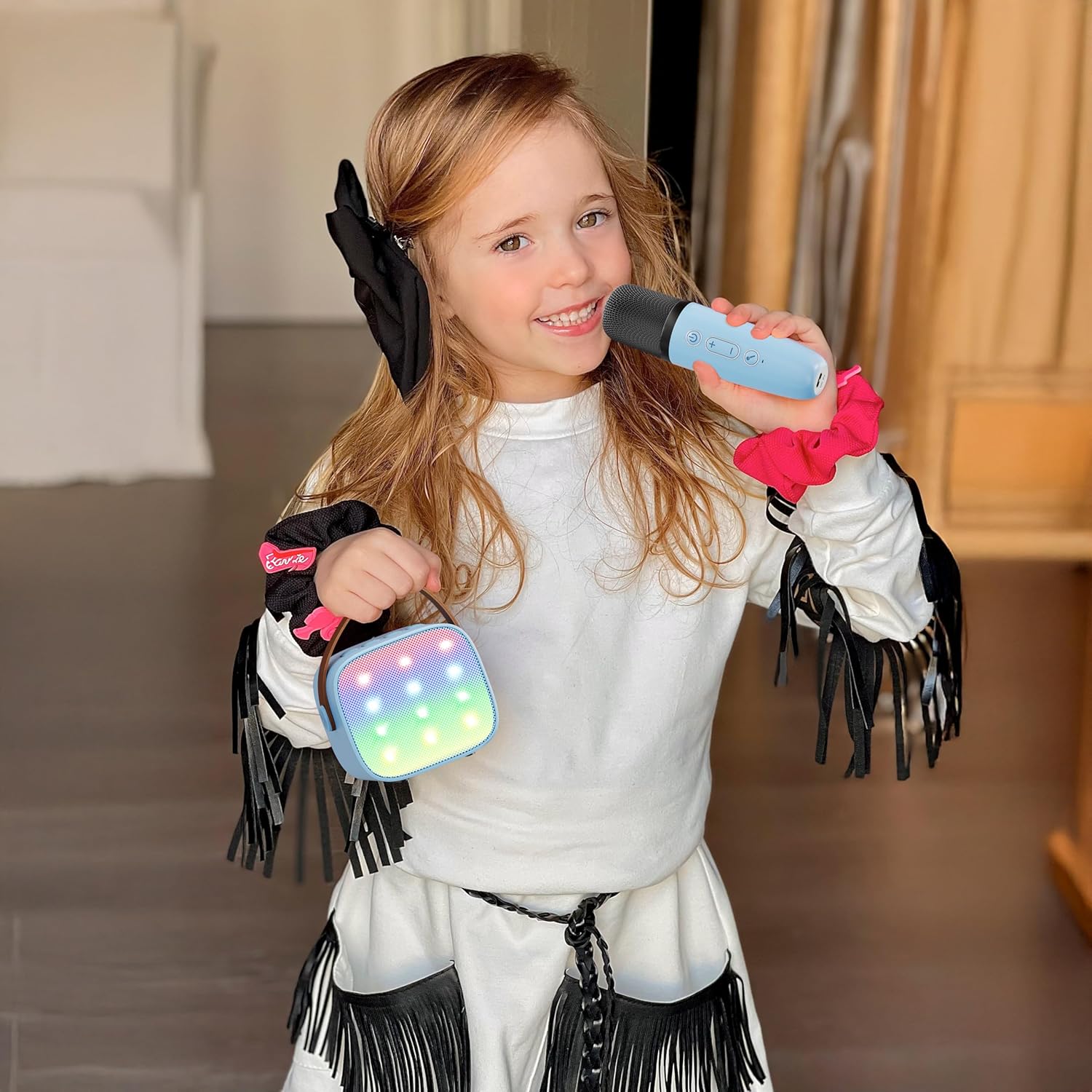 Olvoria | Portable Mini Karaoke Machine with Bluetooth Speaker and 2 Wireless Microphones – Veylo