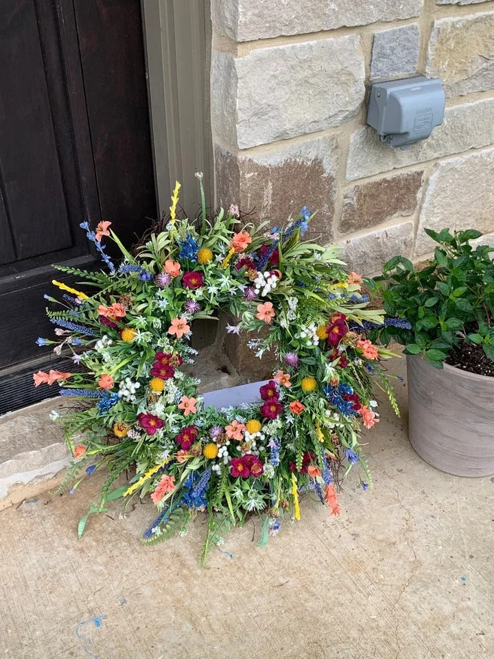 Olvoria | Texas Wildflower Wreath