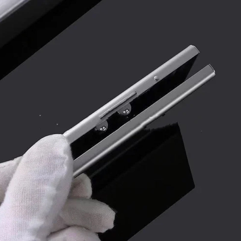 Olvoria | Ultra-Slim Card Holder with Theft and Demagnetization Protection