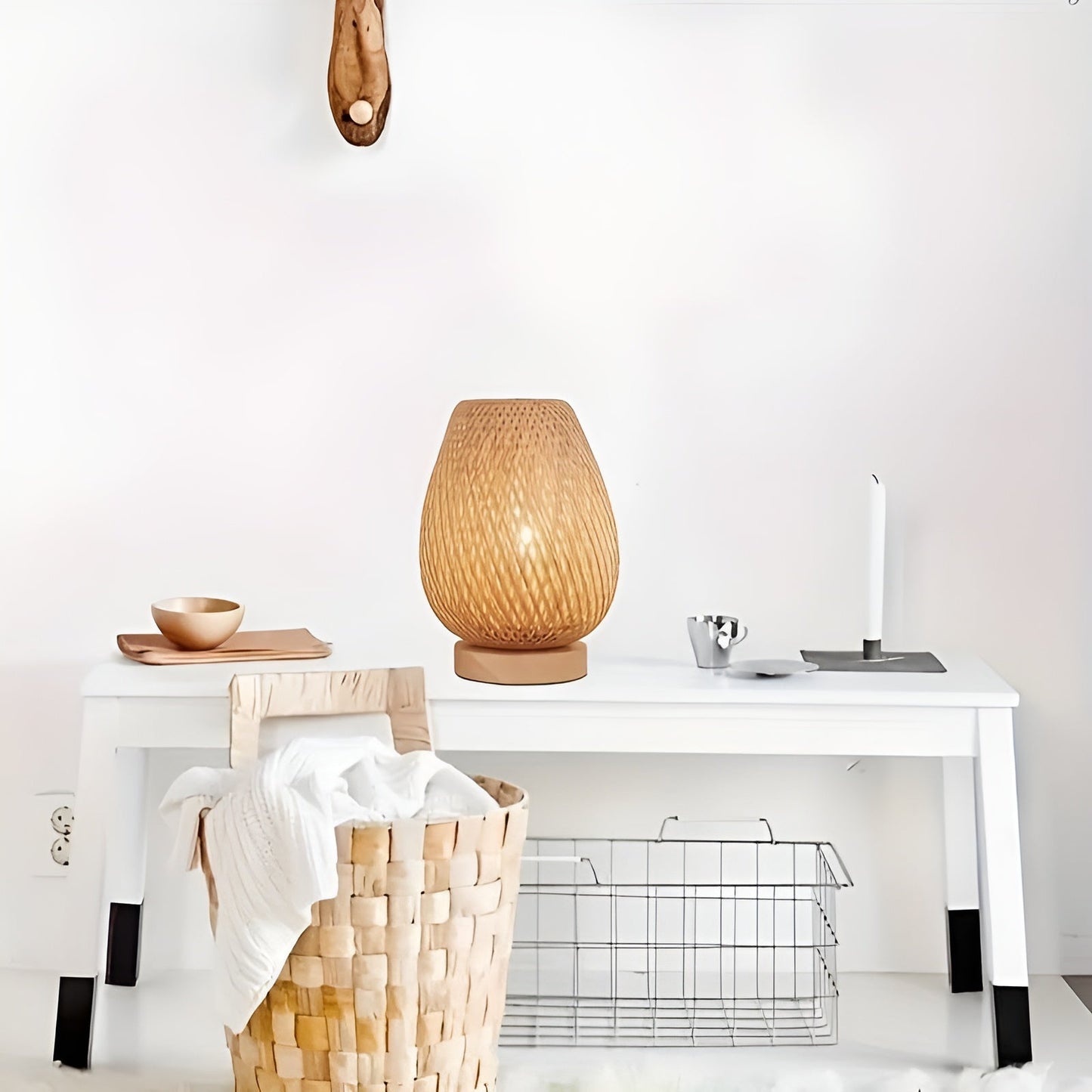 Olvoria | USB Desk Lamp with Woven Design