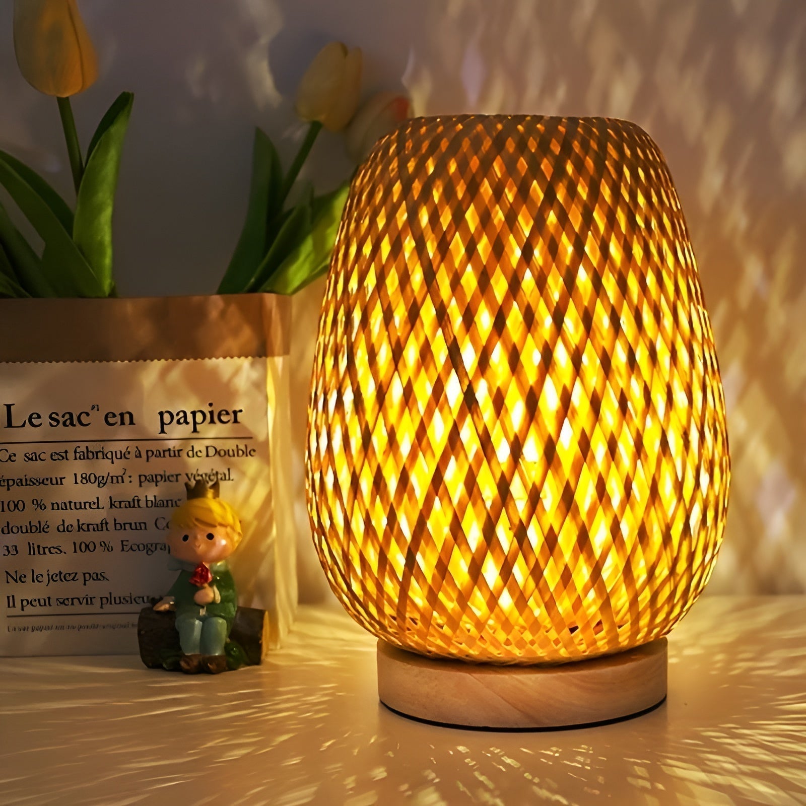 Olvoria | USB Desk Lamp with Woven Design