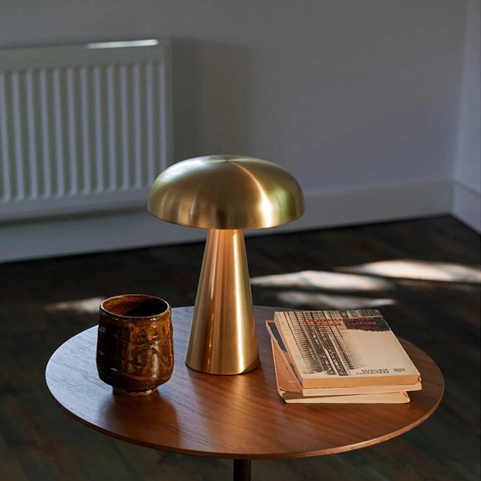 Olvoria | Wireless Table Lamp | Rechargeable Mushroom Design