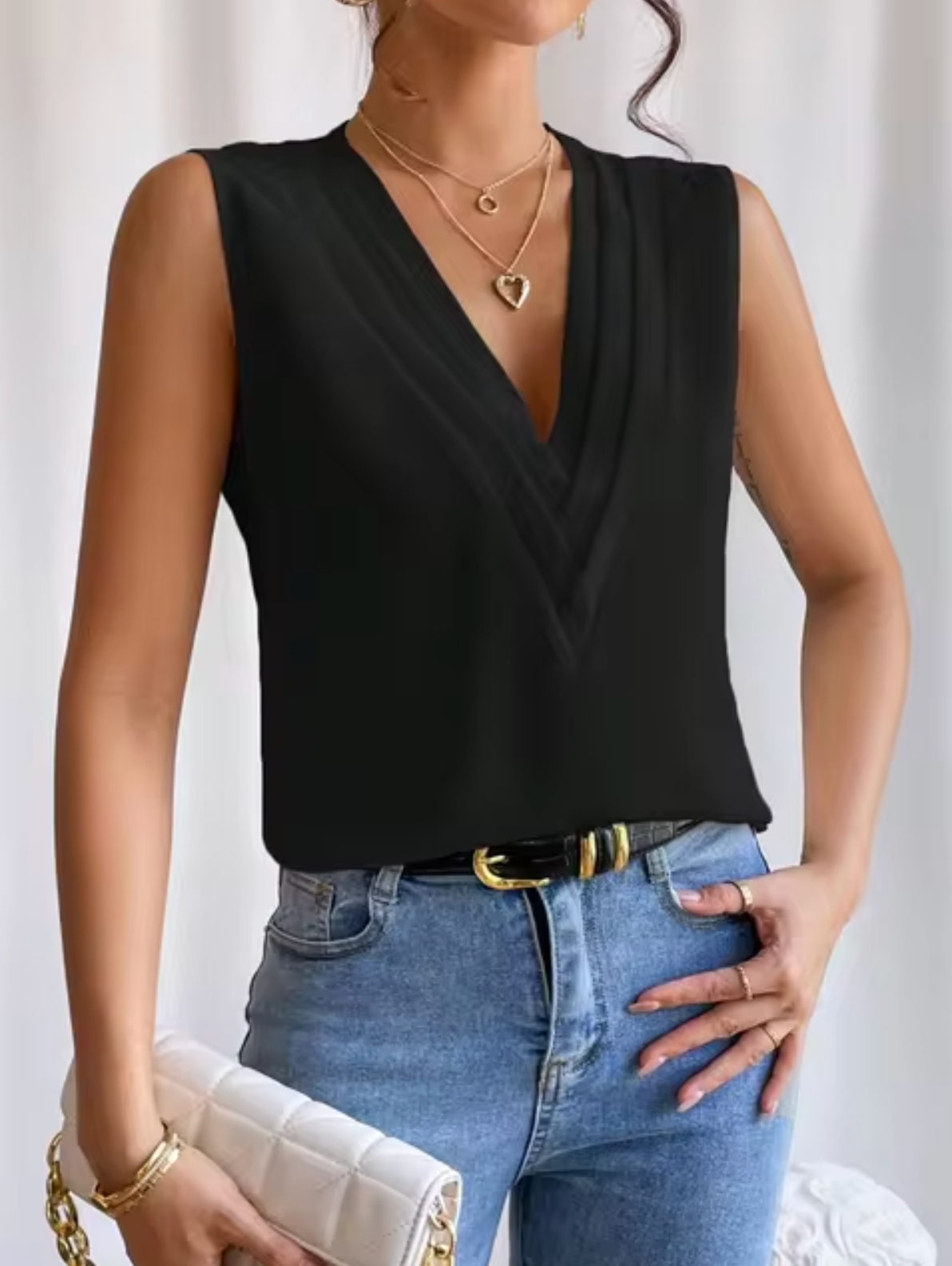 Olvoria | Women's Sleeveless V-Neck Pleated Top
