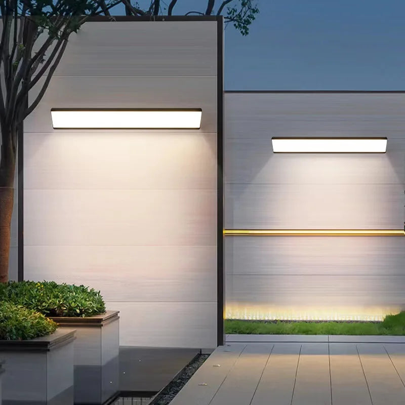 Outdoor Courtyard Lamp