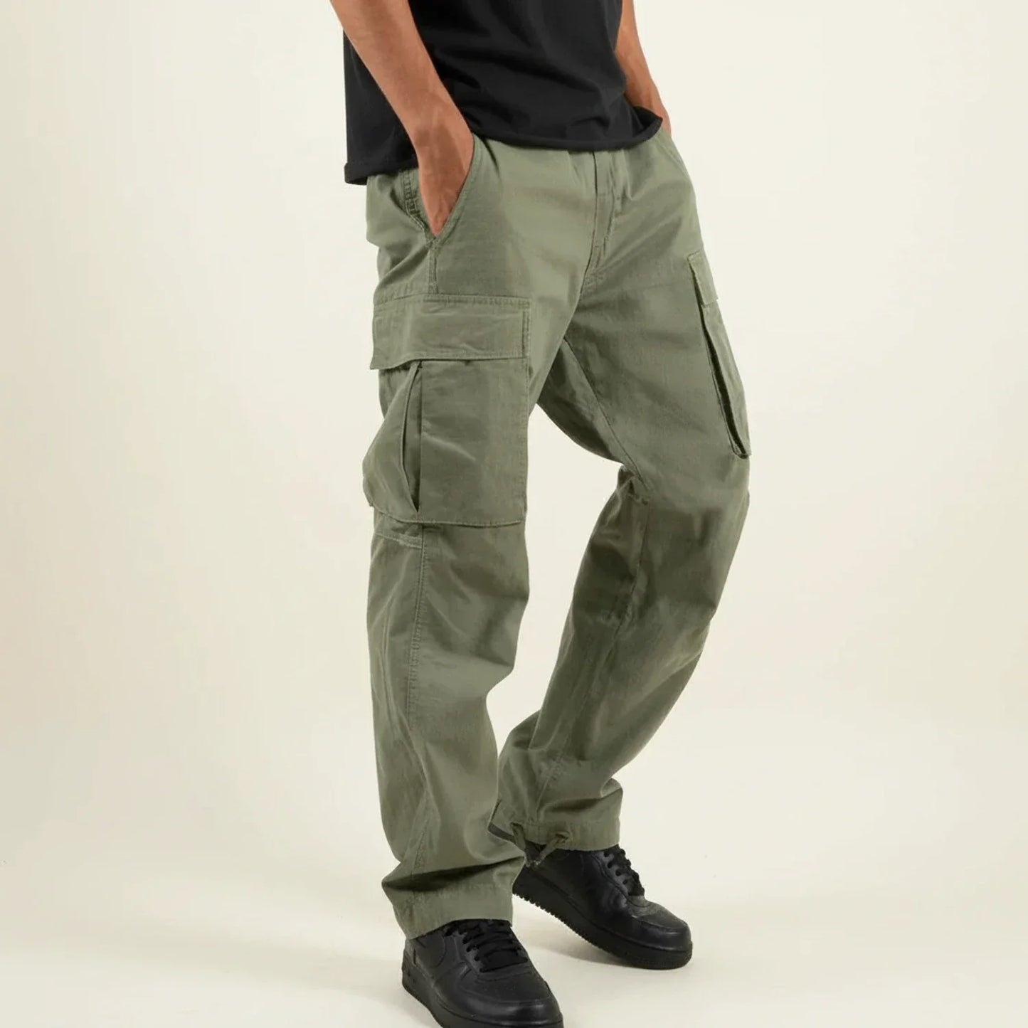 Pantalon cargo homme coupe décontractée