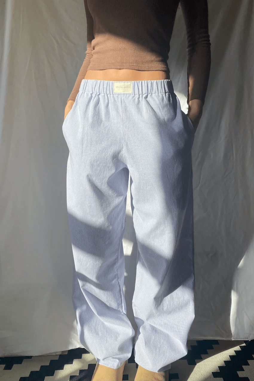 Pantalon d'intérieur pour femme coupe décontractée avec taille élastique, doux, léger et confortable avec poches latérales pour un confort ultime