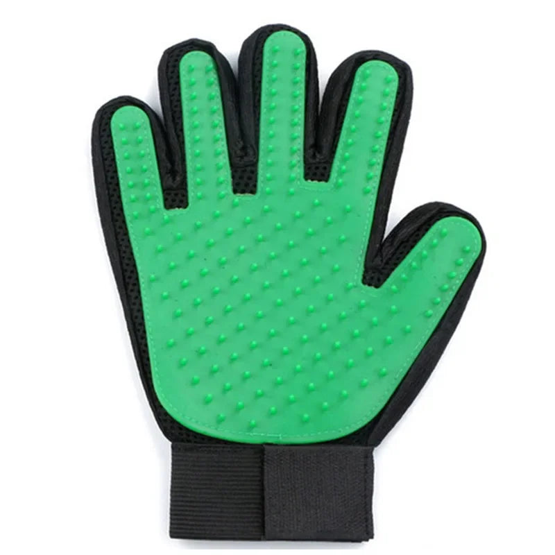 PET GROOMING GLOVE - SOFT AND EFFICIENT HAIR REMOVER FOR DOGS AND CATS