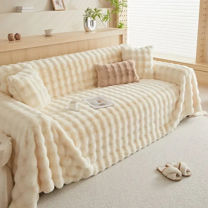 Plush Throw for a Cozy Interior