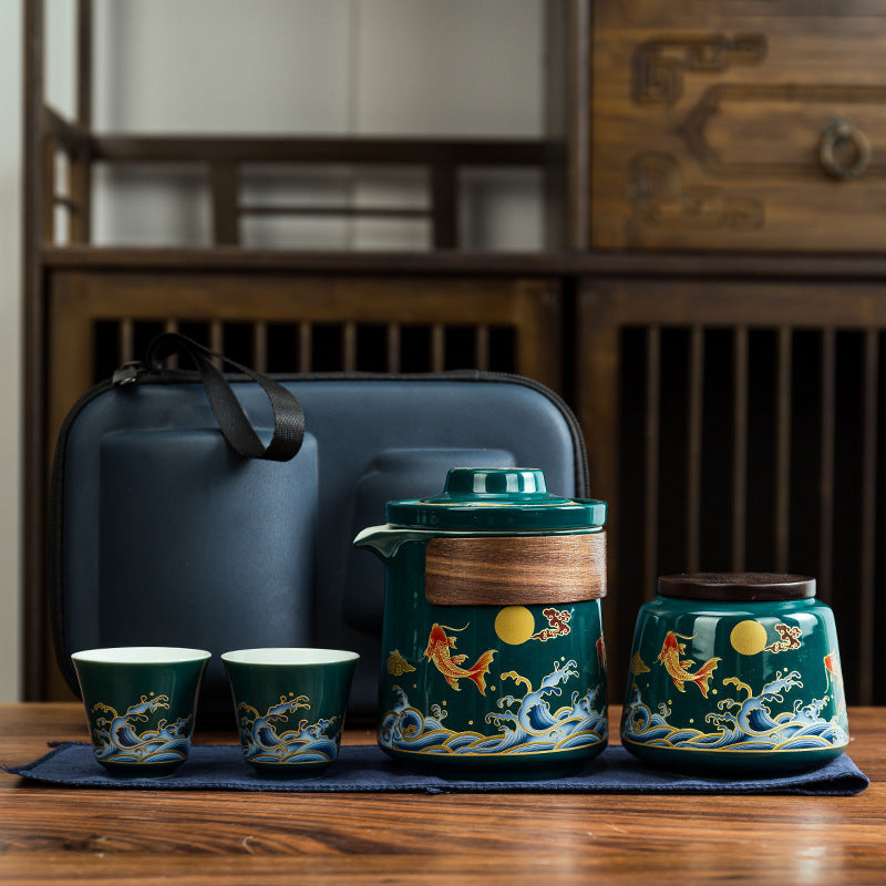 Portable Tea Ceremony in a Compact Form