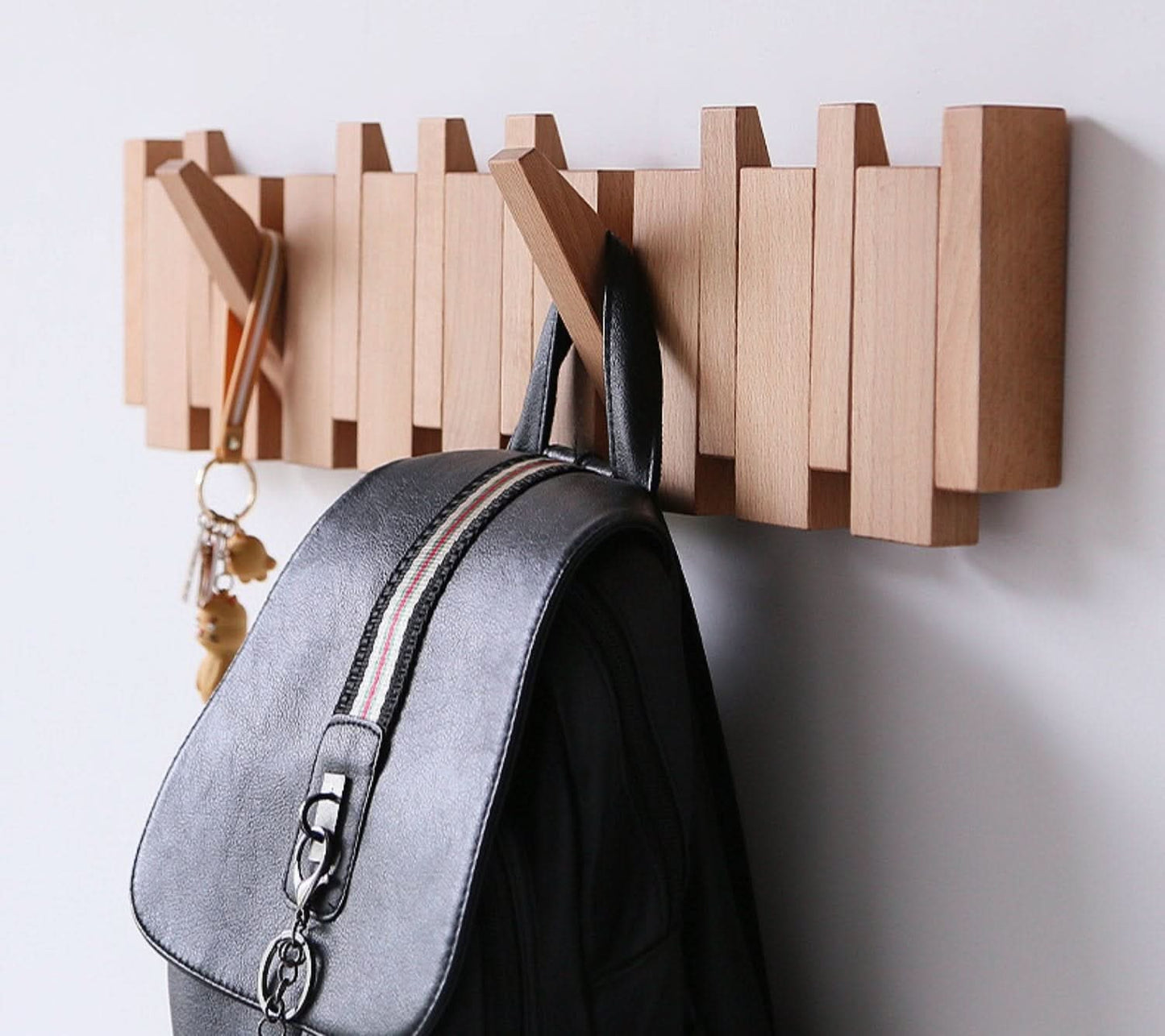 Porte-manteau mural en bois façon touches de piano