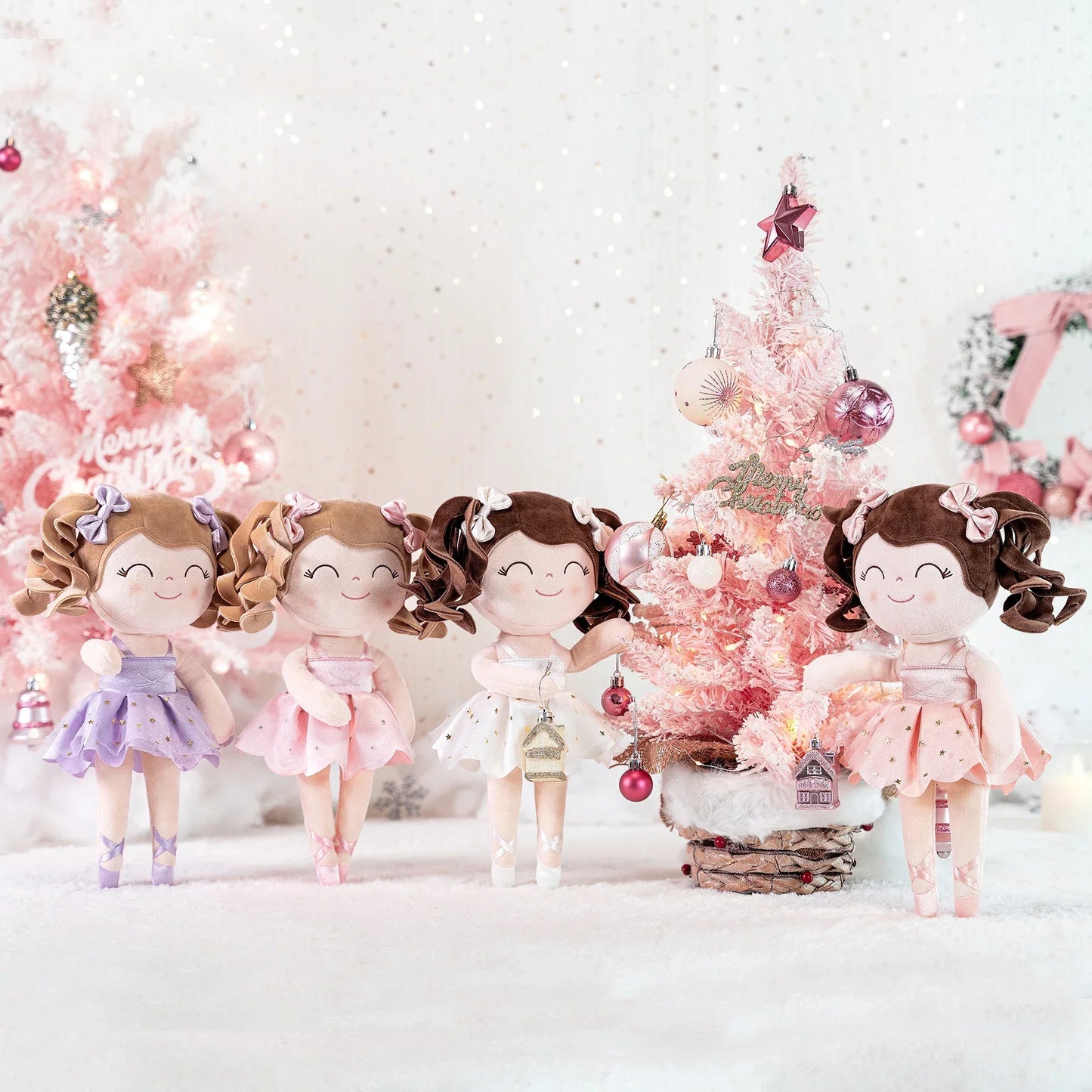 Poupée danseuse en peluche avec couronne et tutu