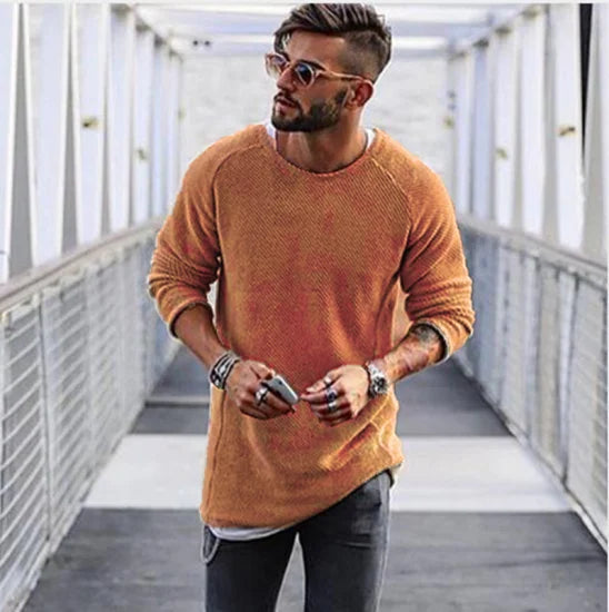 Pull en maille pour homme avec col rond et finitions côtelées