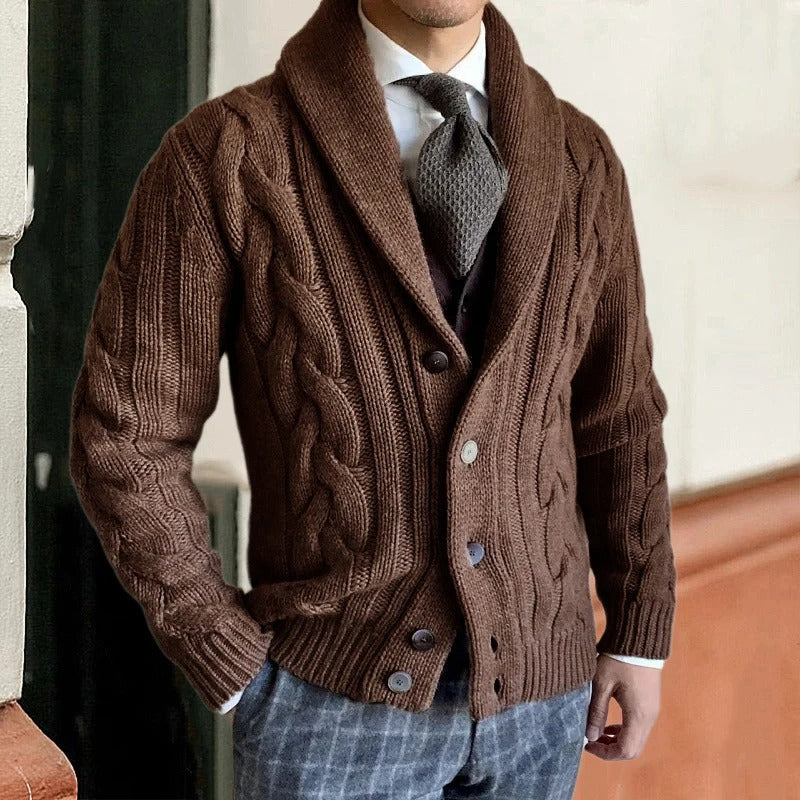 Pull en maille torsadée pour homme avec col châle