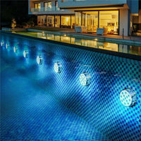 Luz LED impermeable con ventosa magnética y control remoto | Olvoria