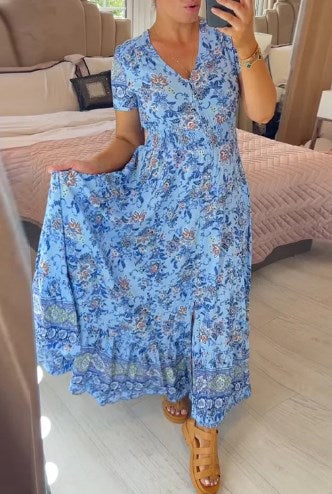 Robe à col en V et motif floral