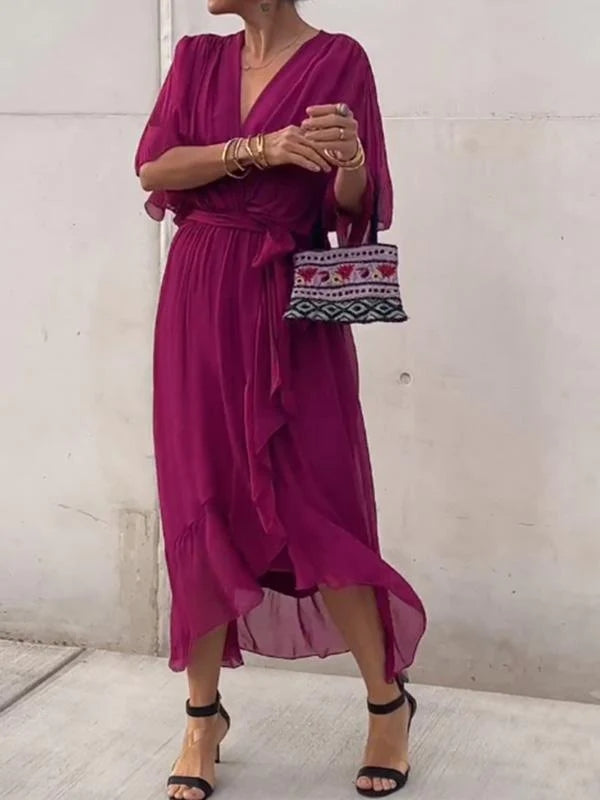 Robe élégante à encolure en V