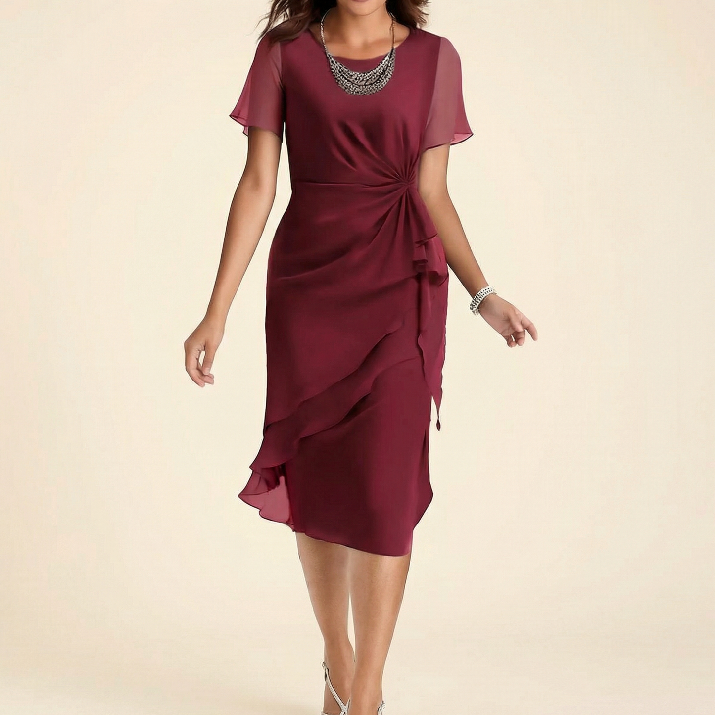Robe froncée à taille torsadée