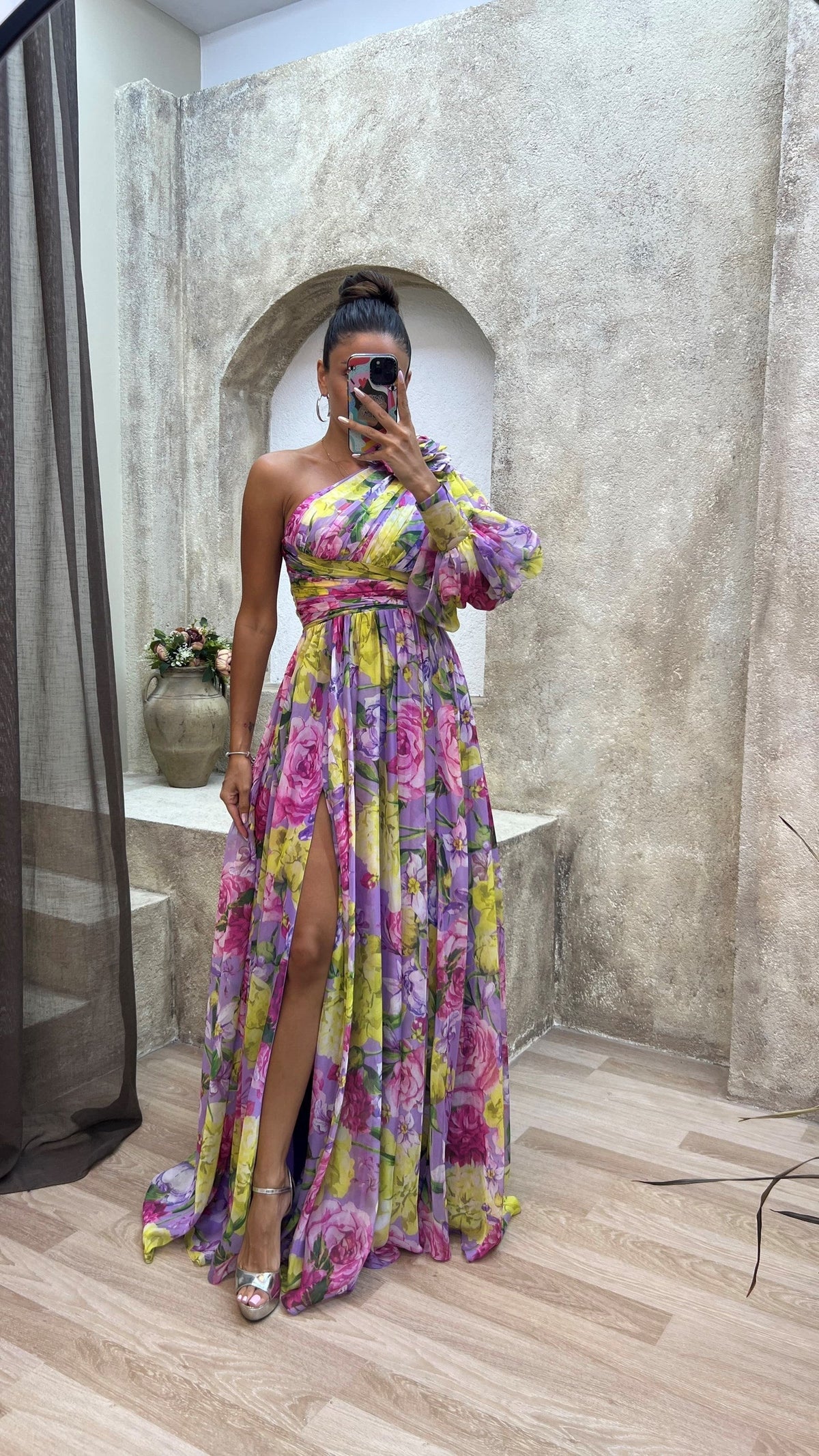 Robe maxi asymétrique à motif floral pour femme