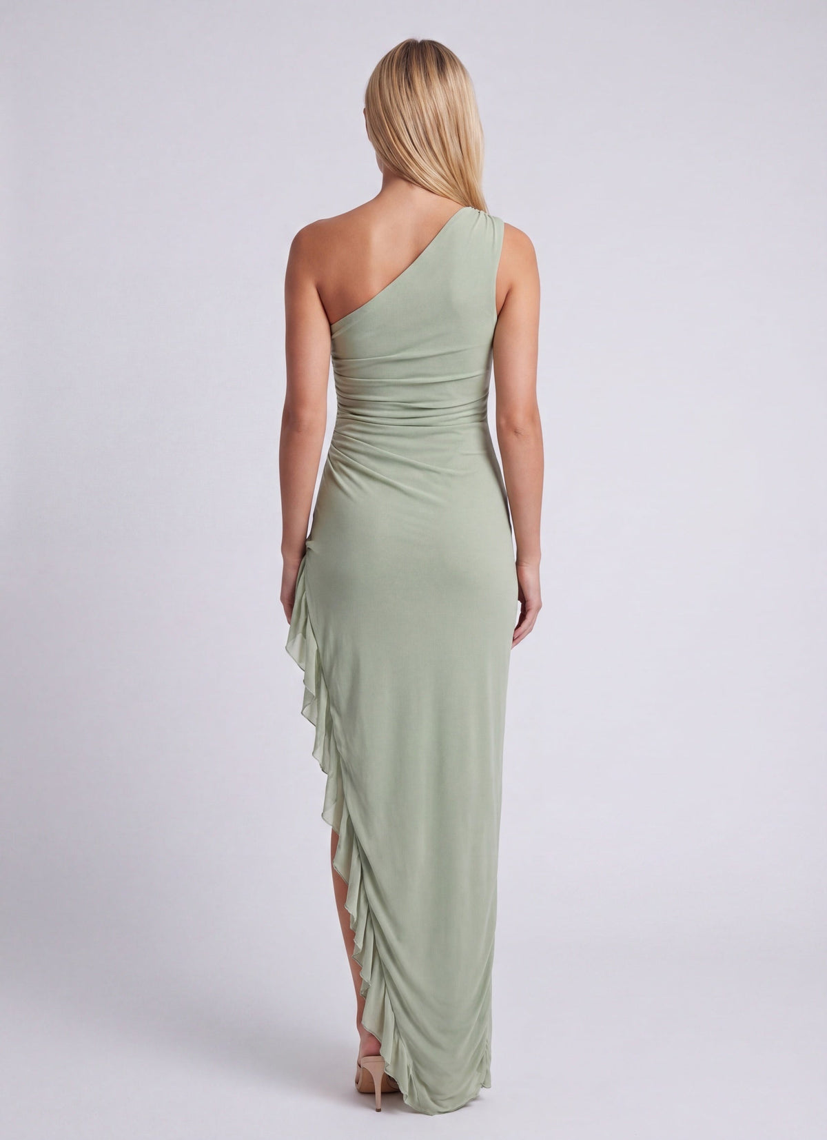 Robe maxi asymétrique une épaule vert sauge avec volants