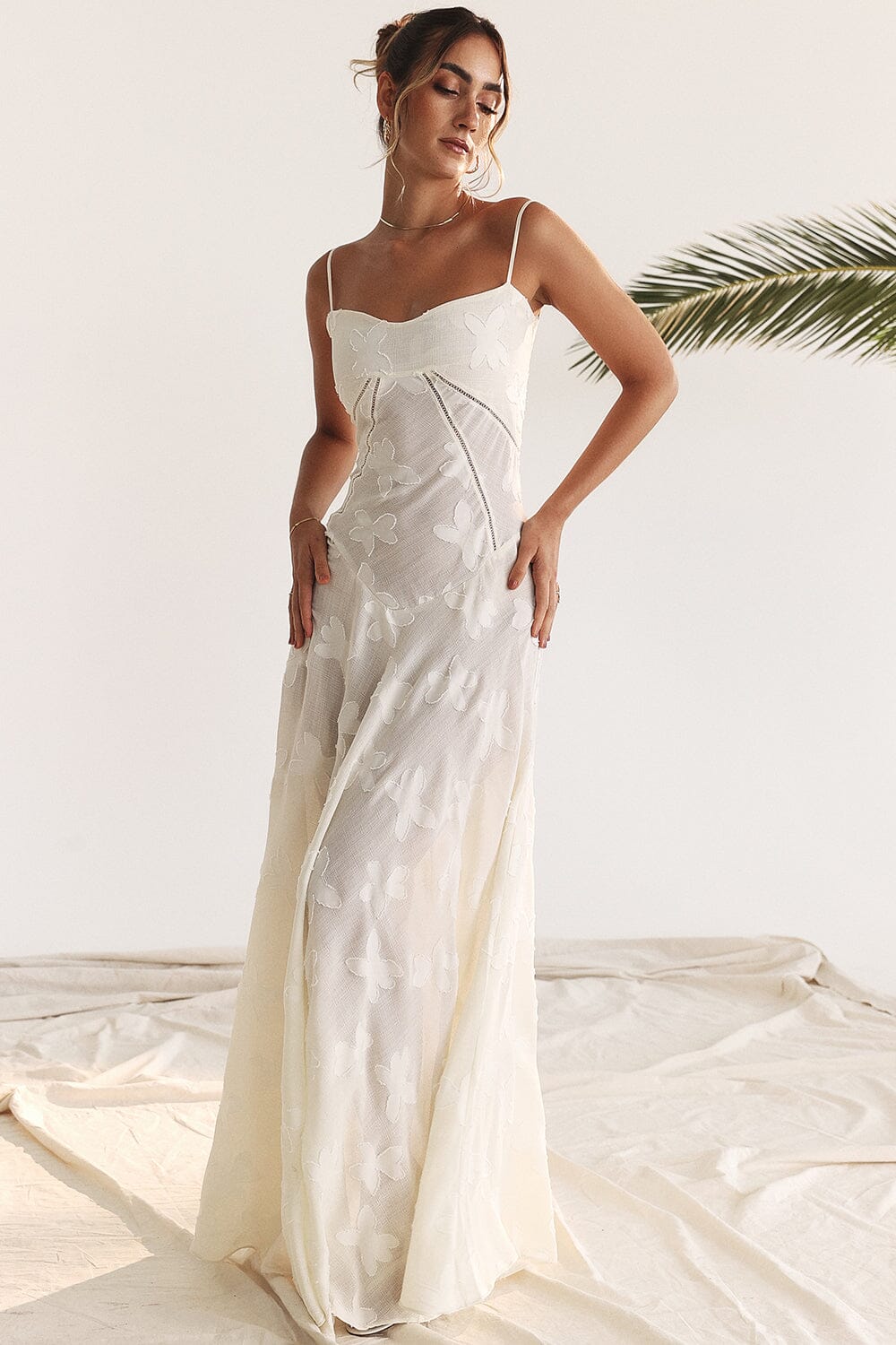 Robe maxi fluide et élégante pour femme idéale pour toutes les occasions