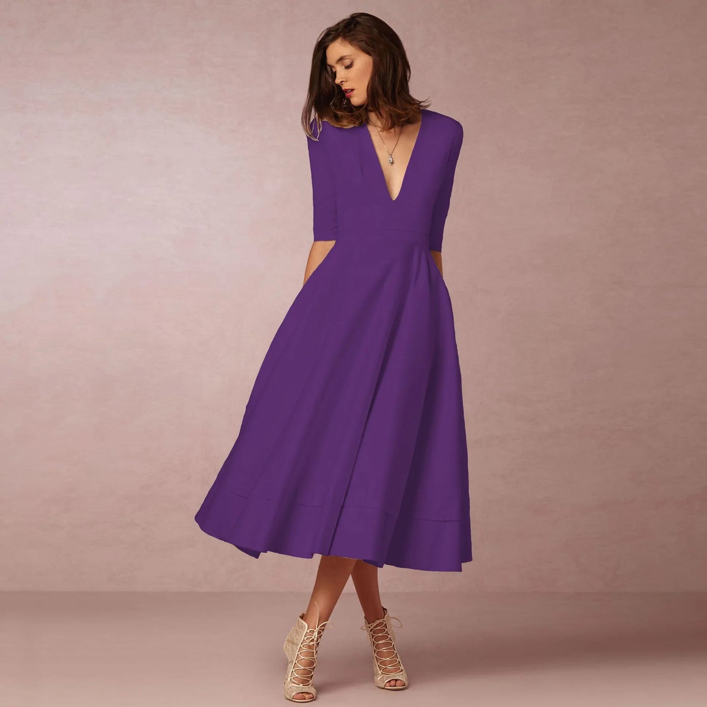 Robe midi évasée à col en V pour femme