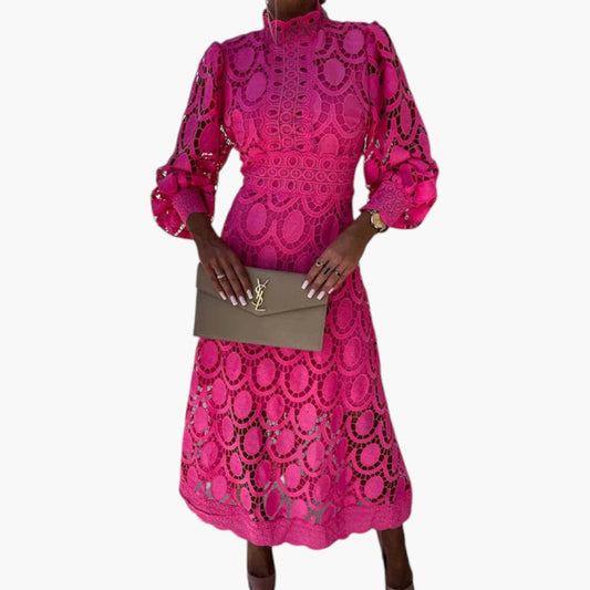Robe midi pour femme avec détails en dentelle et taille marquée
