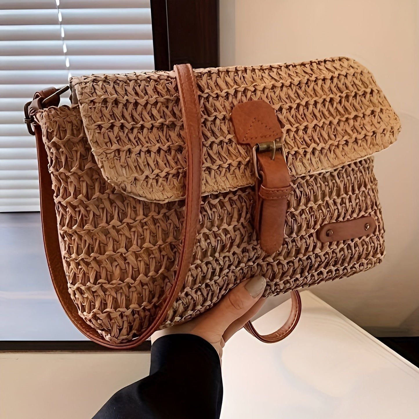 Sac à bandoulière en paille style vintage pour l'été