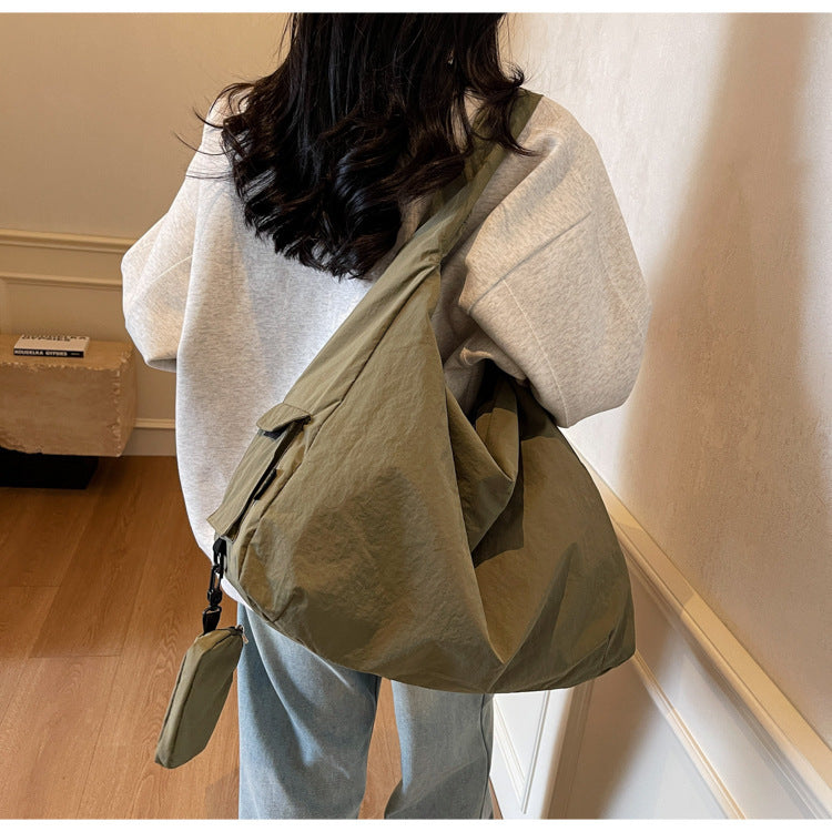 Sac à main hobo spacieux pour le style de tous les jours