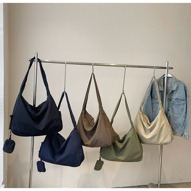 Sac à main hobo spacieux pour le style de tous les jours
