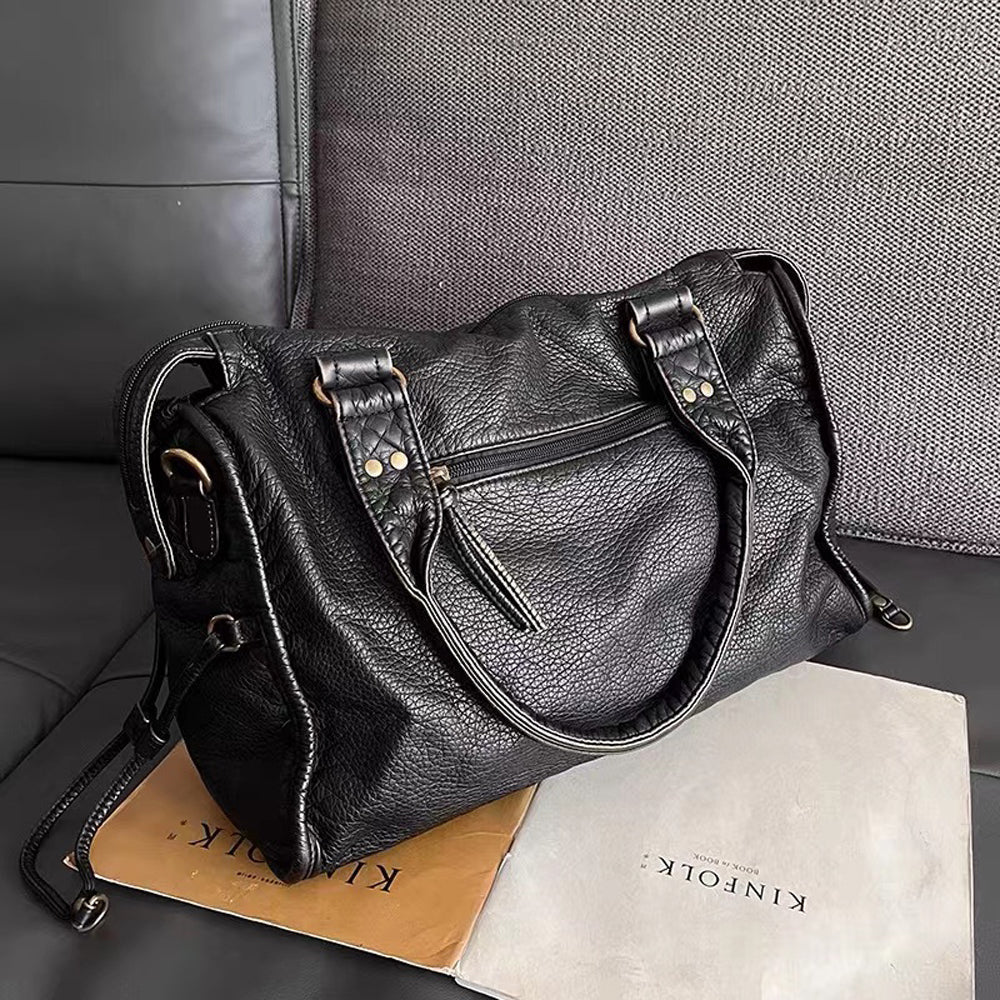 Sac à main noir pour les cours