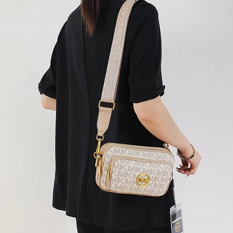 Sac bandoulière pour femme avec monogramme et détail de chaîne