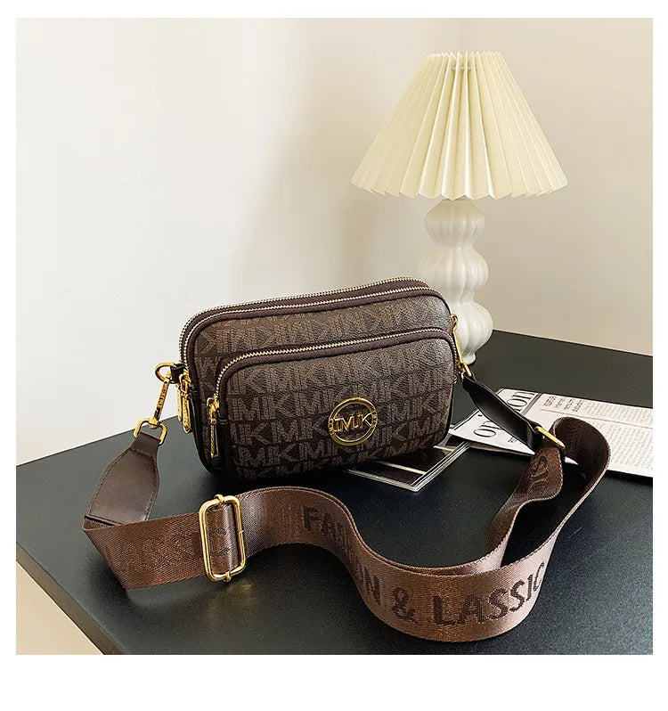 Sac bandoulière pour femme avec monogramme et détail de chaîne