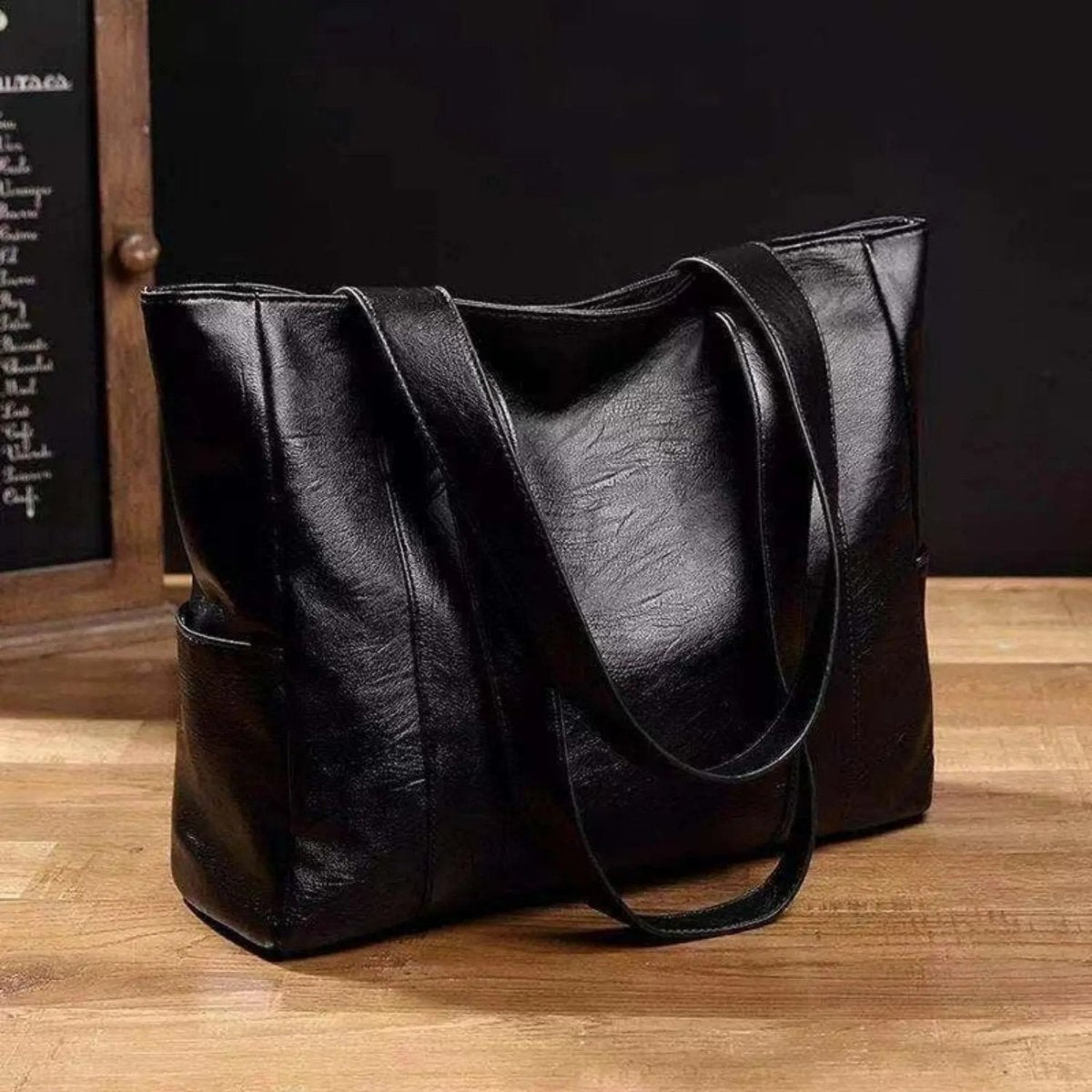 Sac porté épaule élégant de style rétro à surface lisse