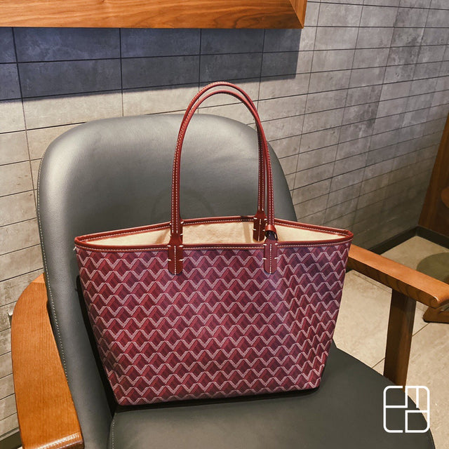Sac shopper de luxe élégant et spacieux bordeaux