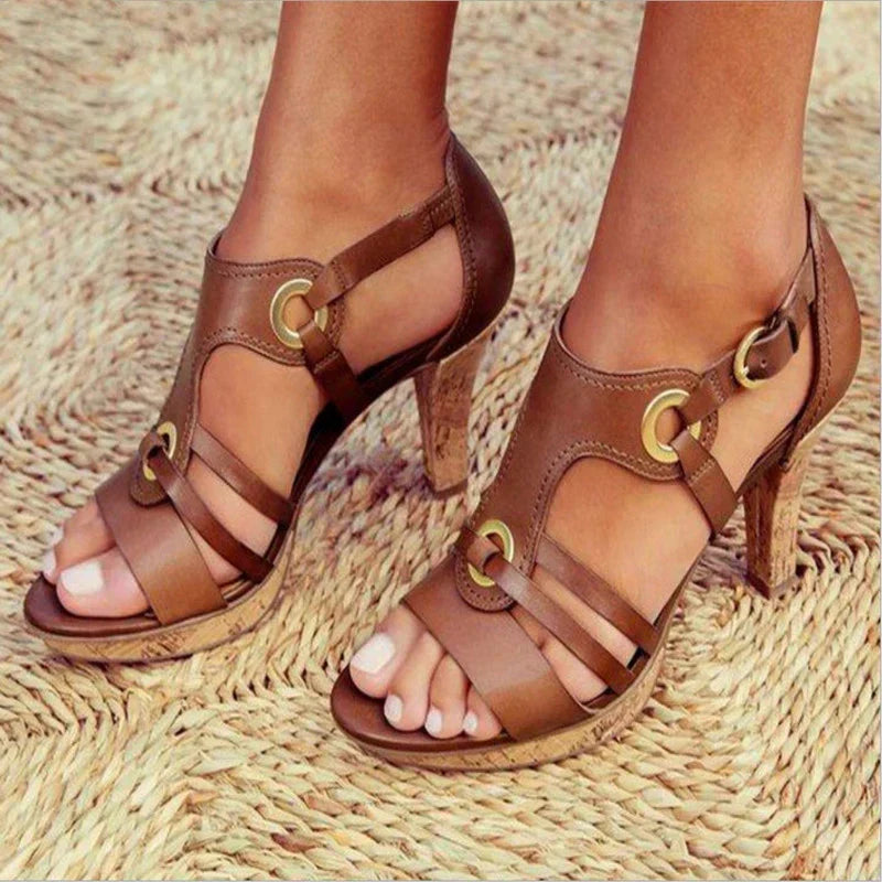 Sandales à lanières élégantes avec talon