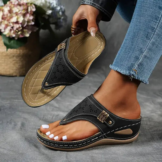 Sandales confortables femme à talon compensé