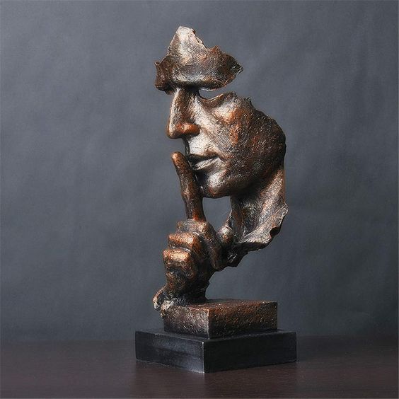 Sculpture abstraite de décoration d'intérieur pour une réflexion paisible