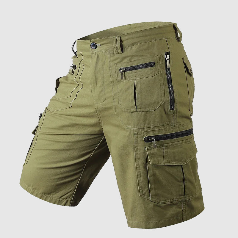 Short cargo homme à la longueur du genou