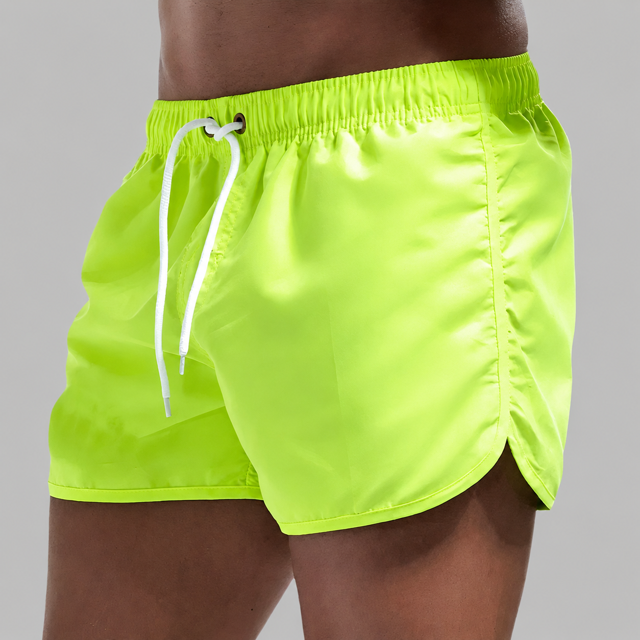 Short de bain homme à séchage rapide